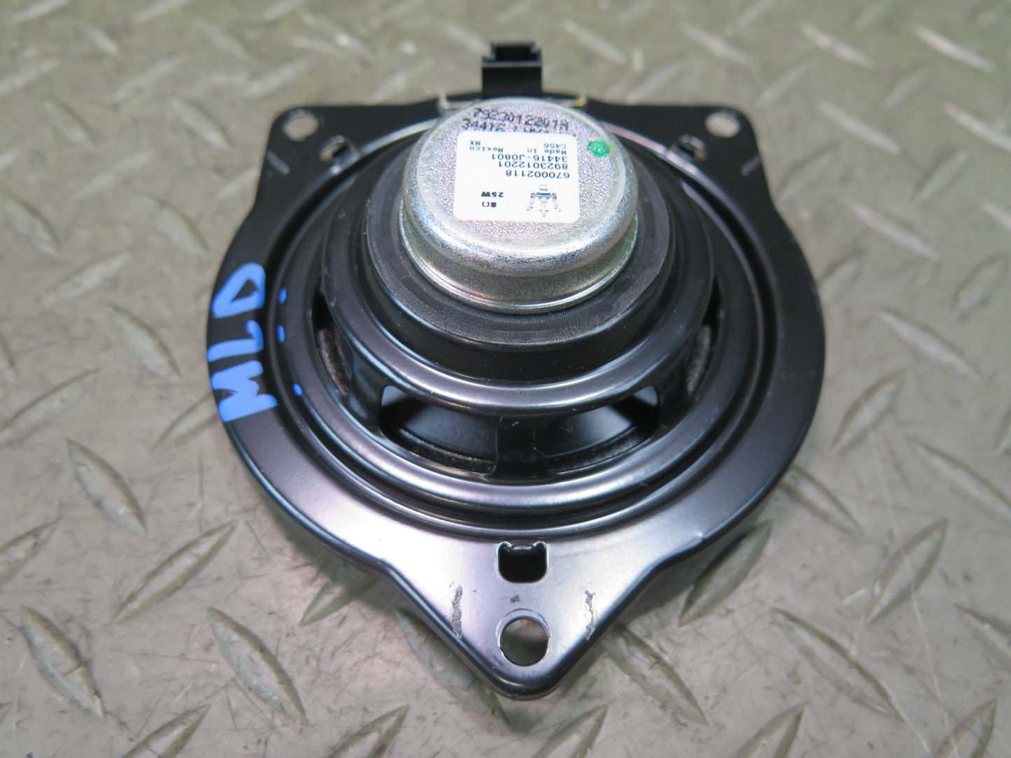 2017-2020 Maserati Levante M161 Dash Center Audio Speaker 670002118