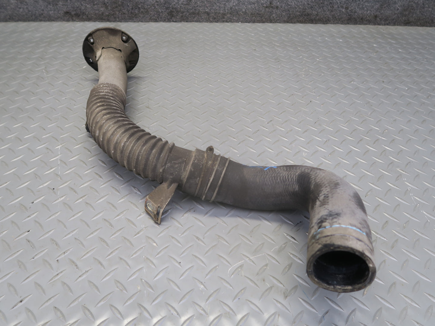 81-83 Datsun S130 280ZX Fuel Tank Filler Neck Tube Pipe OEM
