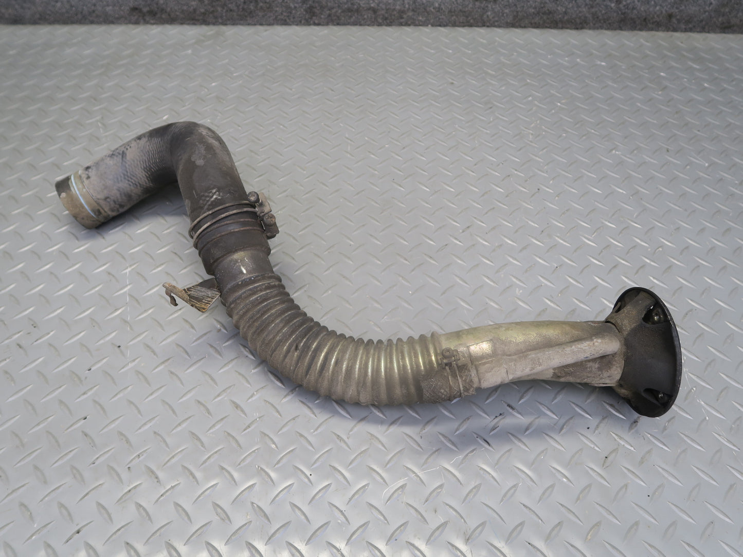 81-83 Datsun S130 280ZX Fuel Tank Filler Neck Tube Pipe OEM