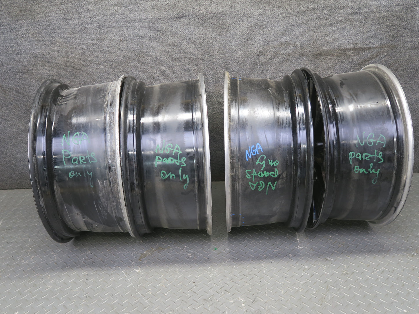 Set of 4 Rays Versus Genoma R19 19" Wheel Rim 19x8JJ ET45 Damaged