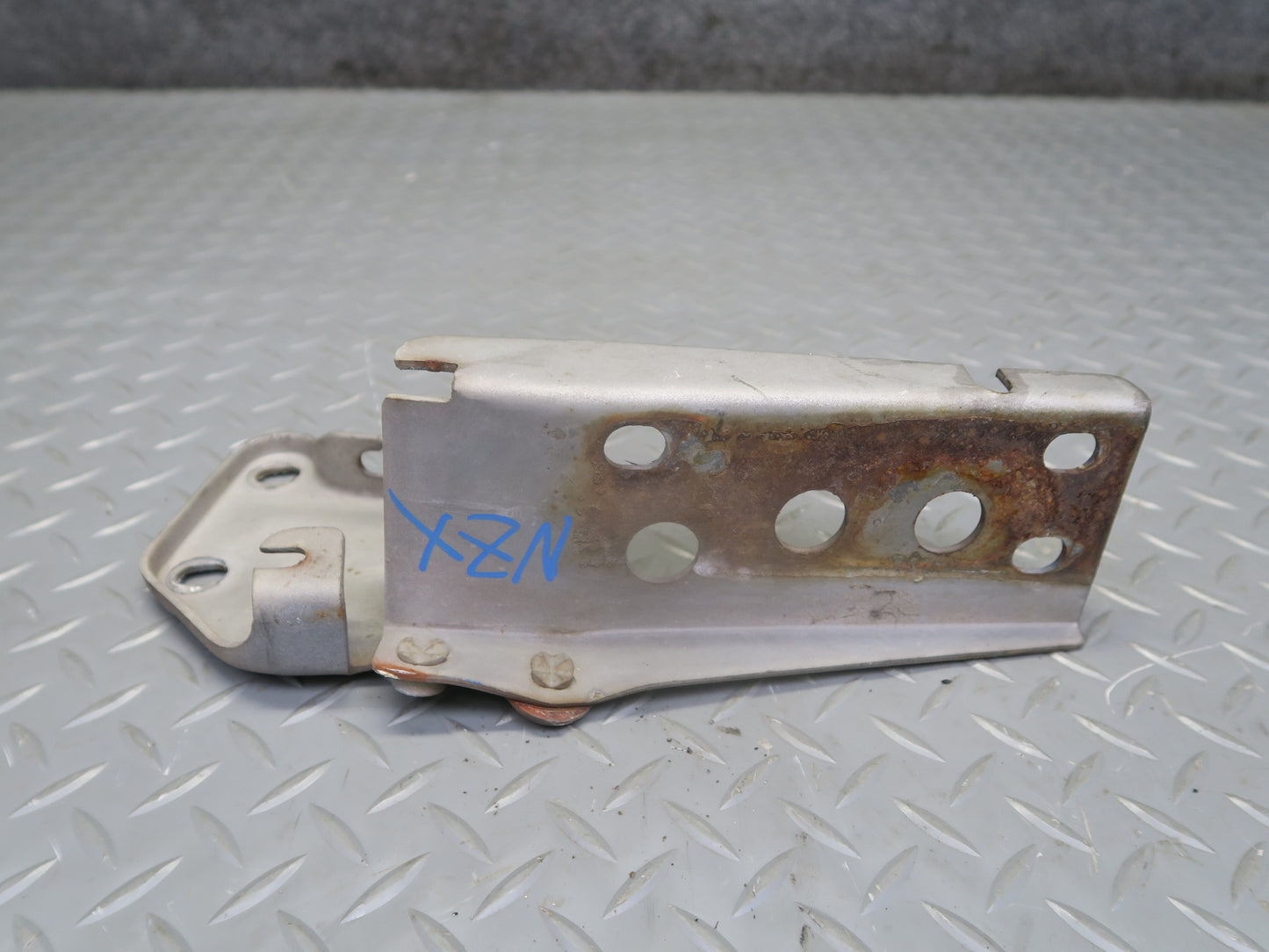 79-83 Datsun 280ZX S130 Front Hood Hinge Torsion Support Spring Set OEM