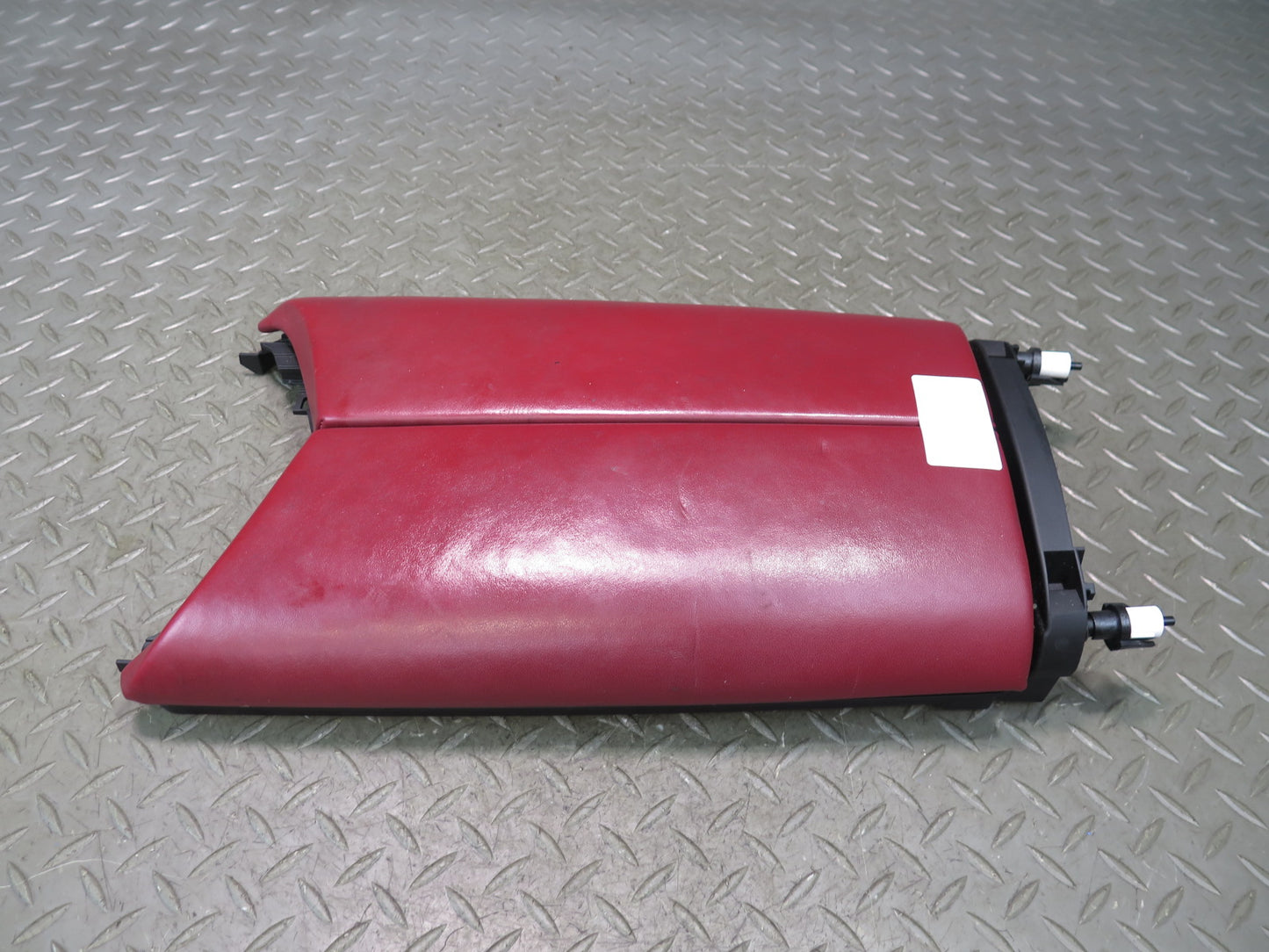 2017-2020 Maserati Levante M161 Center Console Leather Armrest Lid Cover