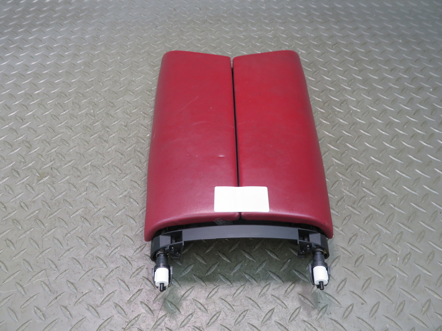 2017-2020 Maserati Levante M161 Center Console Leather Armrest Lid Cover