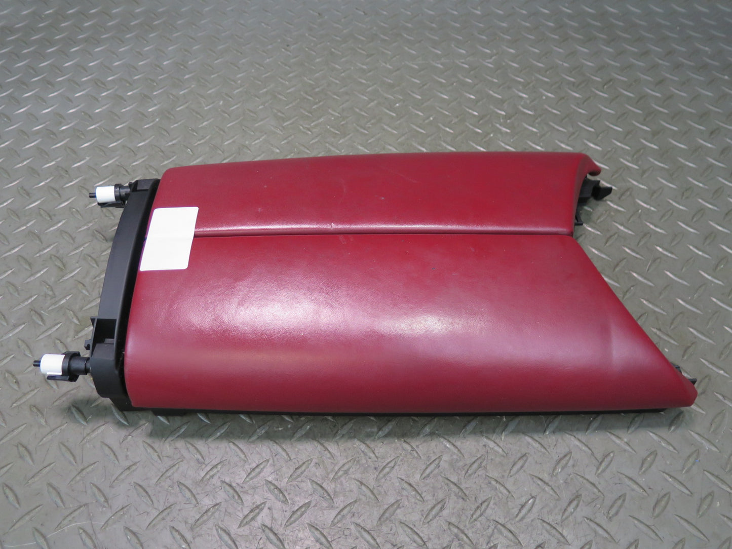 2017-2020 Maserati Levante M161 Center Console Leather Armrest Lid Cover
