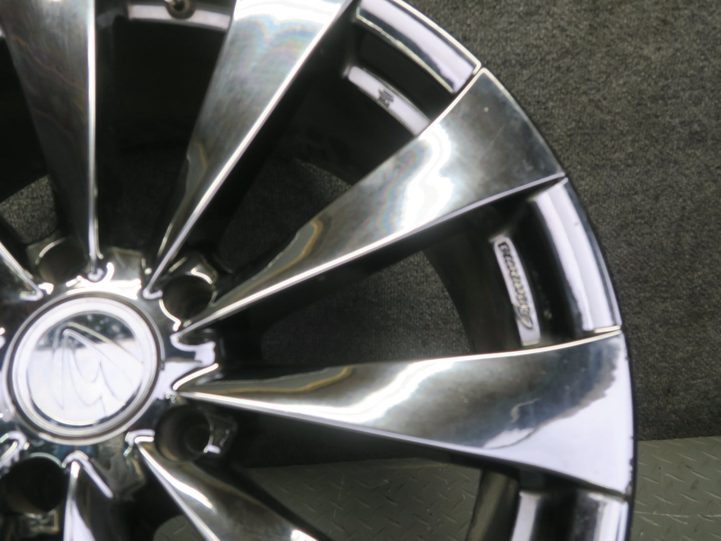 Set of 4 Rays Versus Genoma R19 19" Wheel Rim 19x8JJ ET45 Damaged