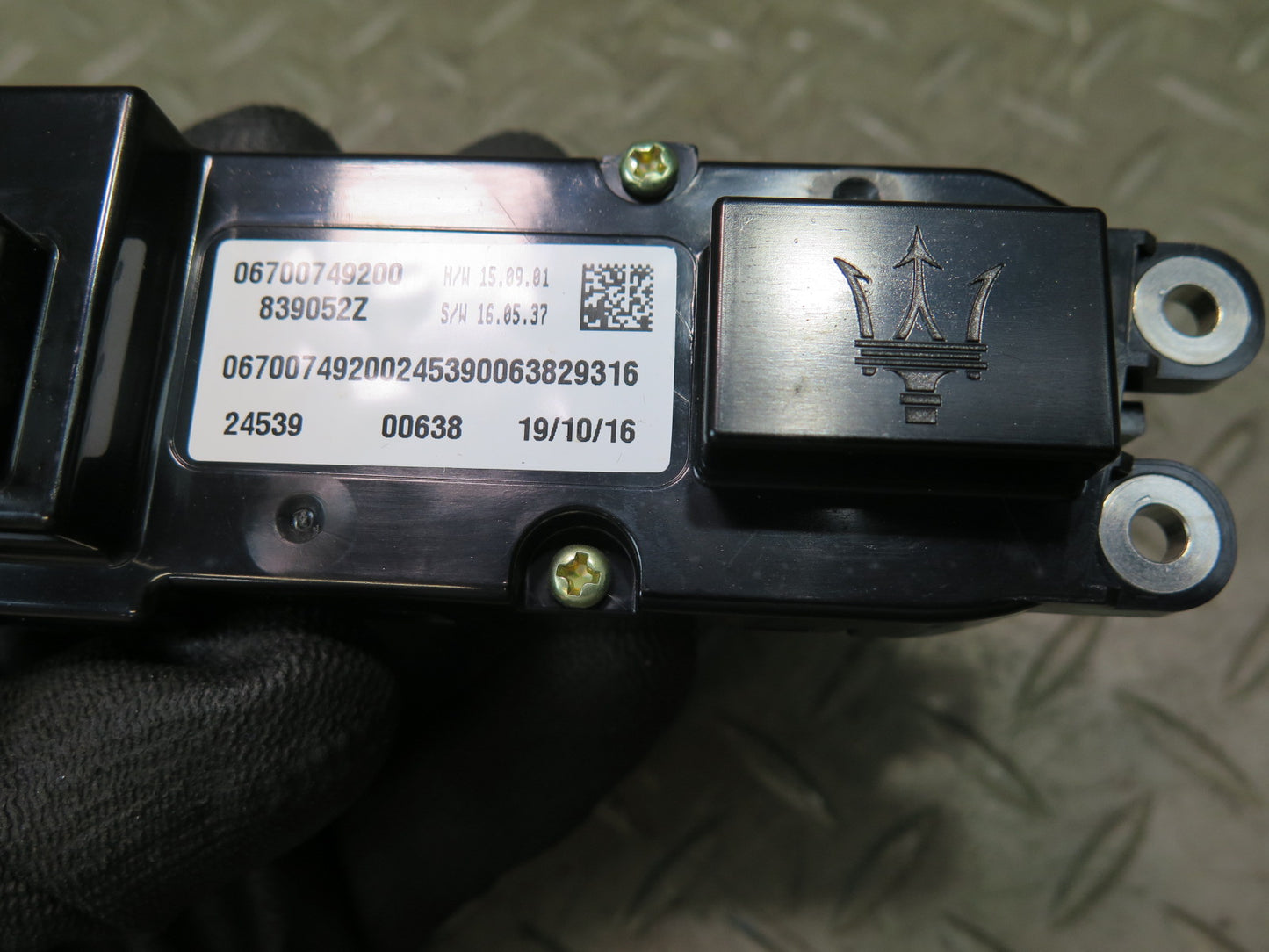 17-20 Maserati Levante M161 A/C Heater Air Vent Climate Control Switch Panel