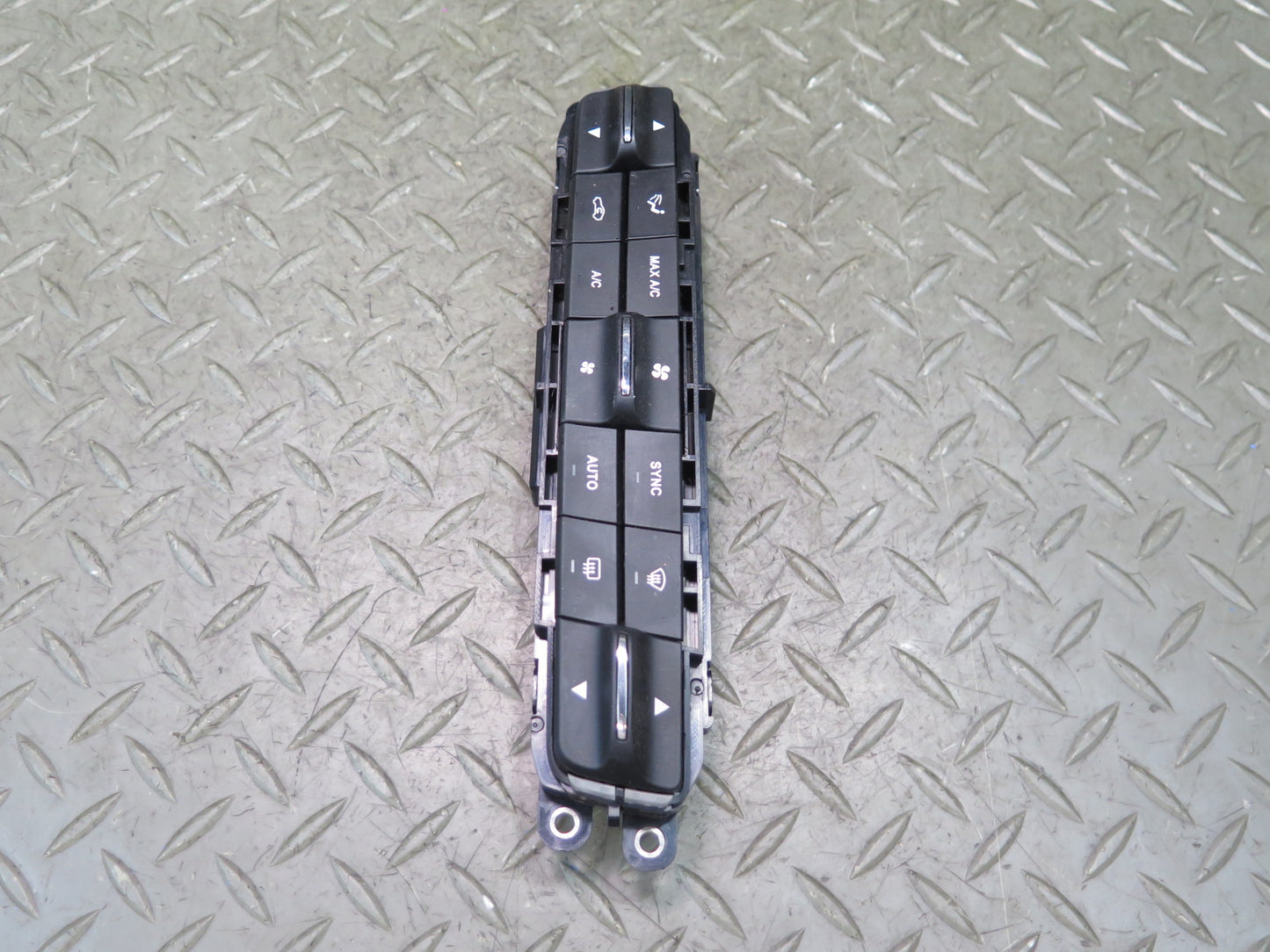 17-20 Maserati Levante M161 A/C Heater Air Vent Climate Control Switch Panel