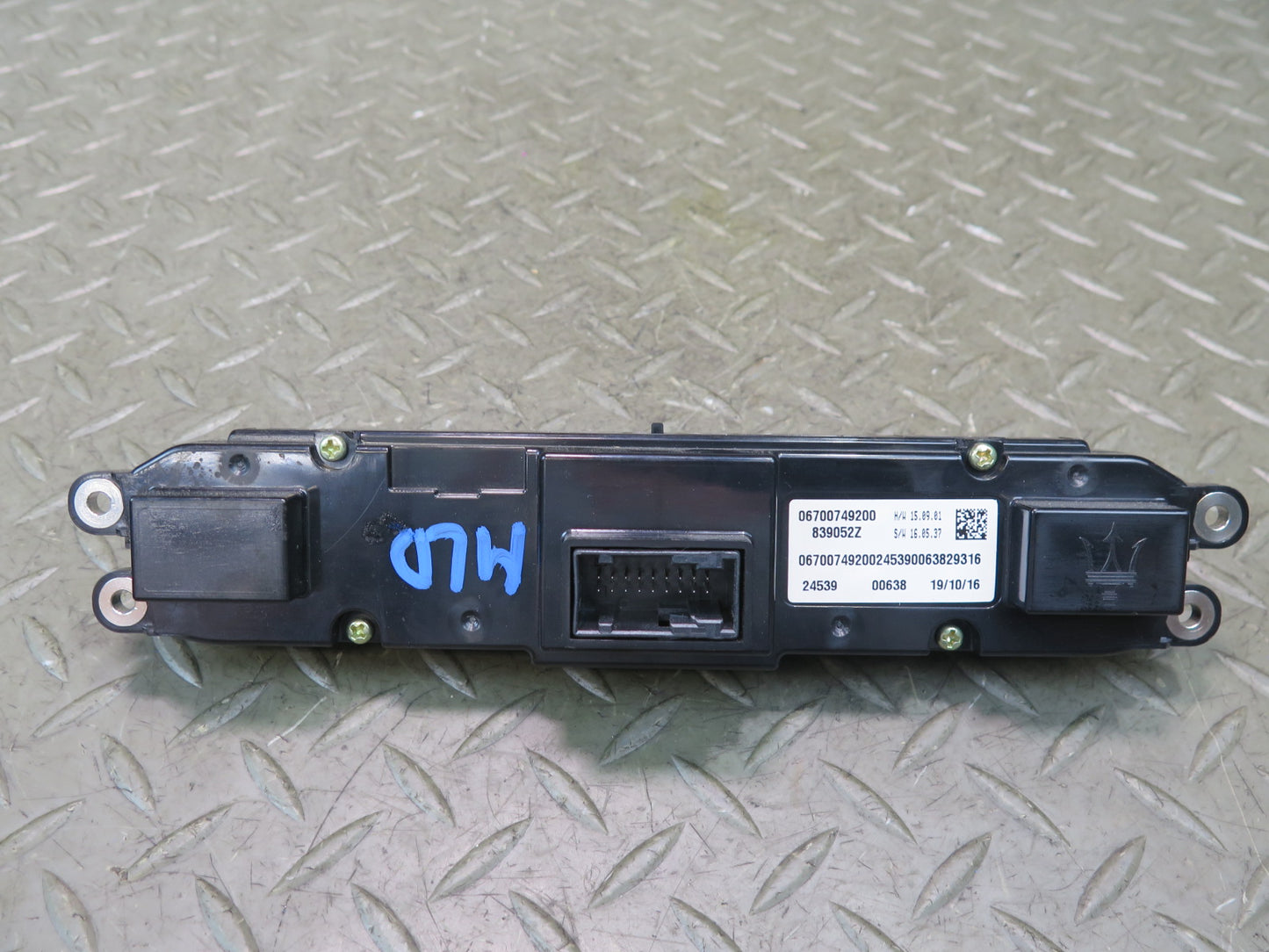 17-20 Maserati Levante M161 A/C Heater Air Vent Climate Control Switch Panel