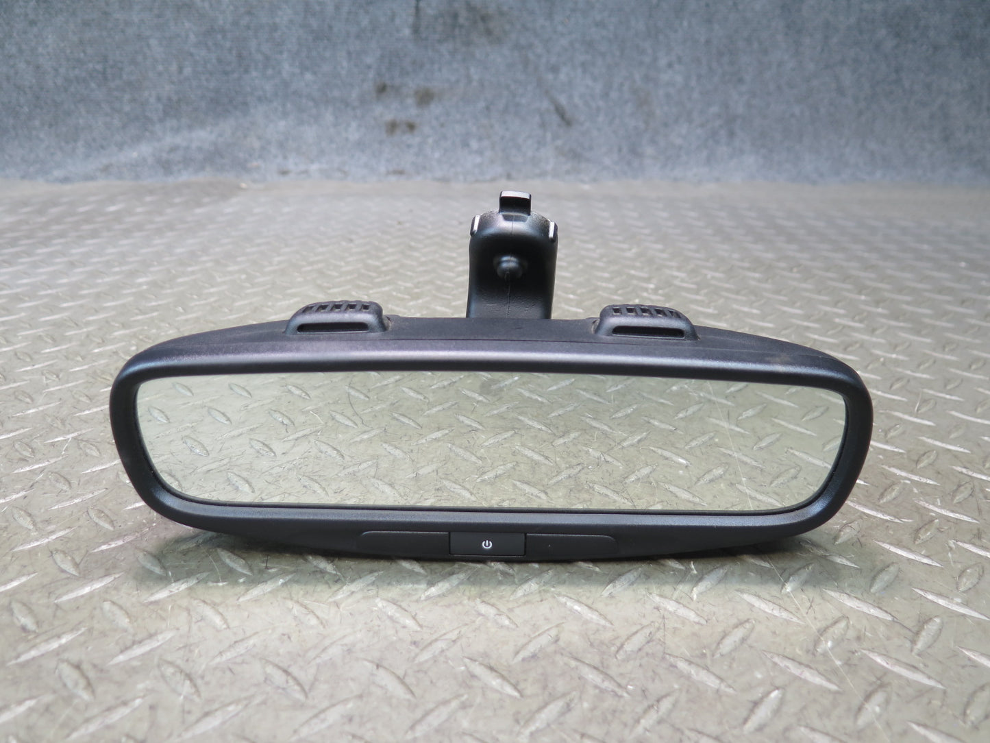 2017-2020 Maserati Levante M161 Auto Dim Interior Rear View Mirror 68234130AA