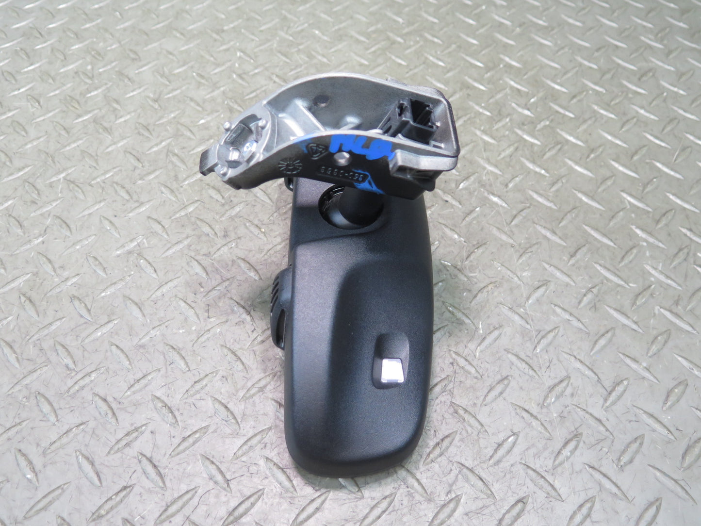 2017-2020 Maserati Levante M161 Auto Dim Interior Rear View Mirror 68234130AA
