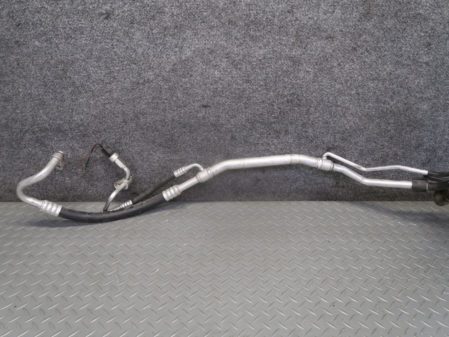 2011-2018 Porsche Cayenne 958 4.8L A/C Air Conditioning Line Pipe Hose Tube Set