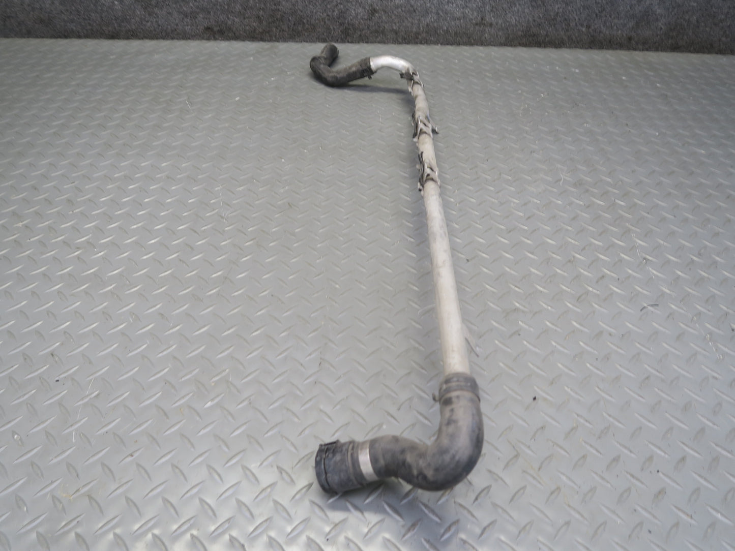 2006-2010 BMW E63 E64 M6 S85 Engine Radiator Coolant Hose Pipe Line Set