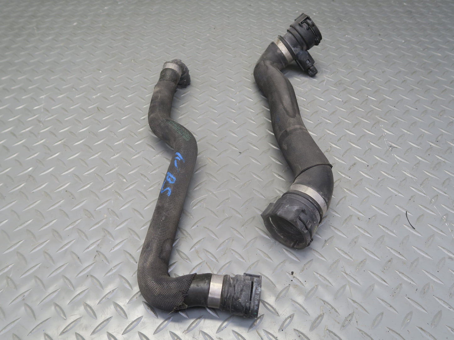 2006-2010 BMW E63 E64 M6 S85 Engine Radiator Coolant Hose Pipe Line Set