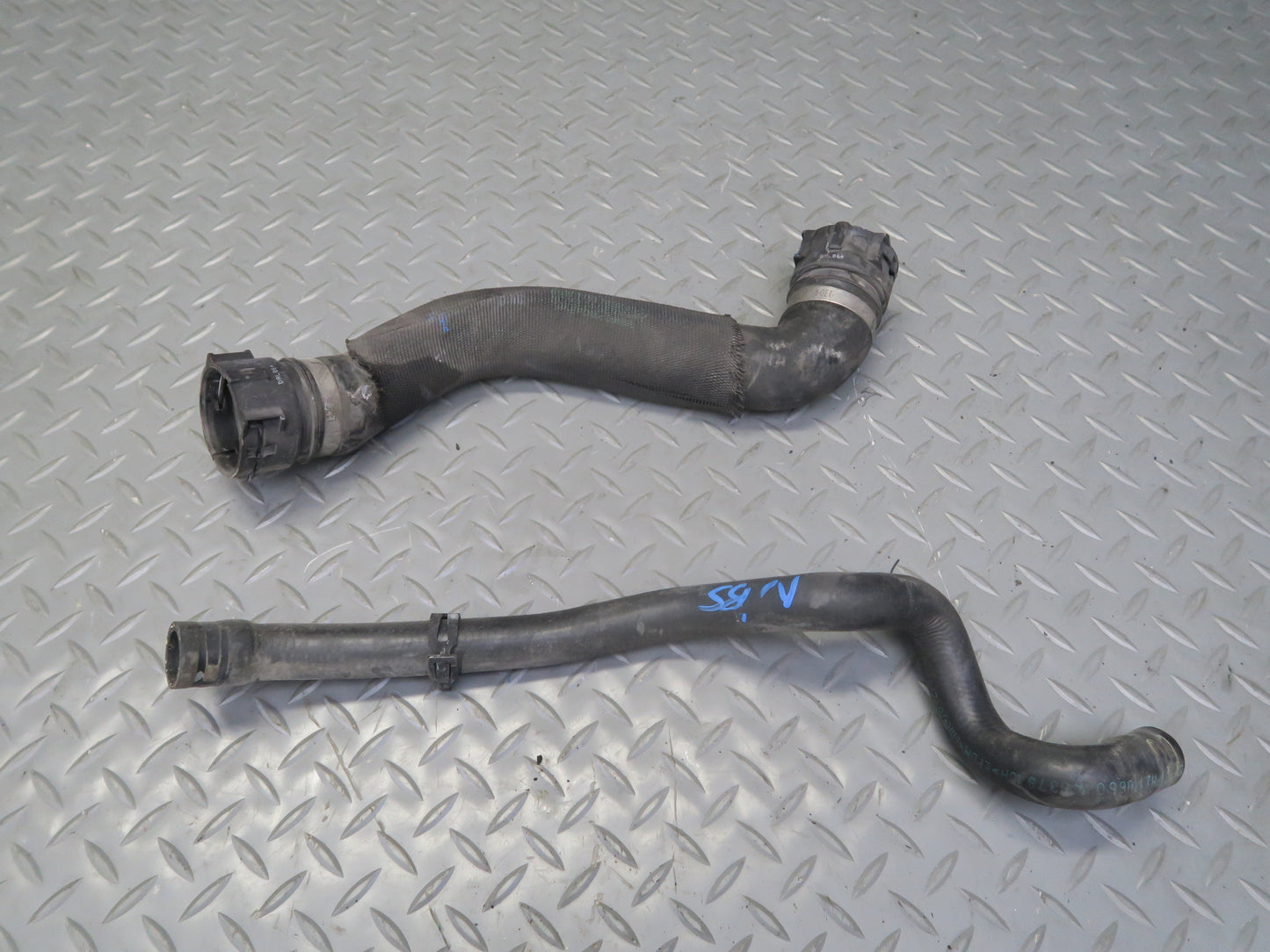 2006-2010 BMW E63 E64 M6 S85 Engine Radiator Coolant Hose Pipe Line Set