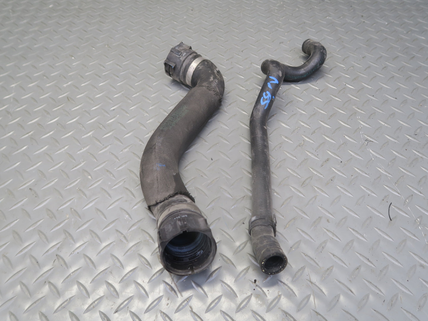 2006-2010 BMW E63 E64 M6 S85 Engine Radiator Coolant Hose Pipe Line Set