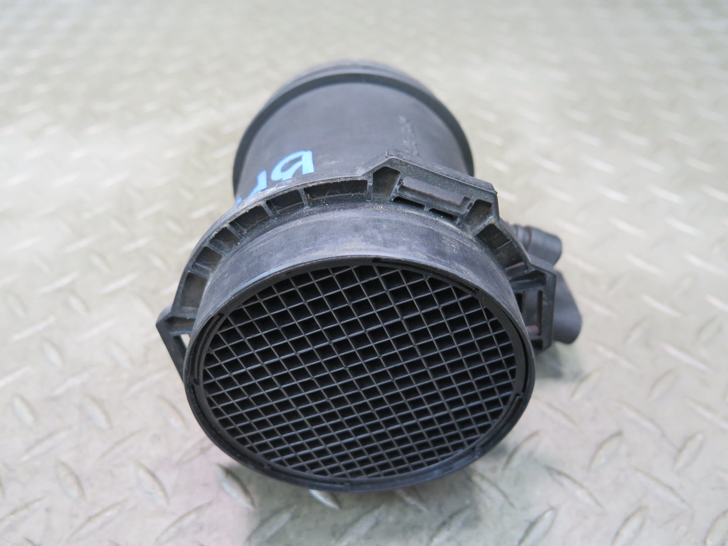 99-03 BMW E39 540ia 4.4L M62 A/T Mass Air Flow Meter MAF Sensor 1433567 OEM