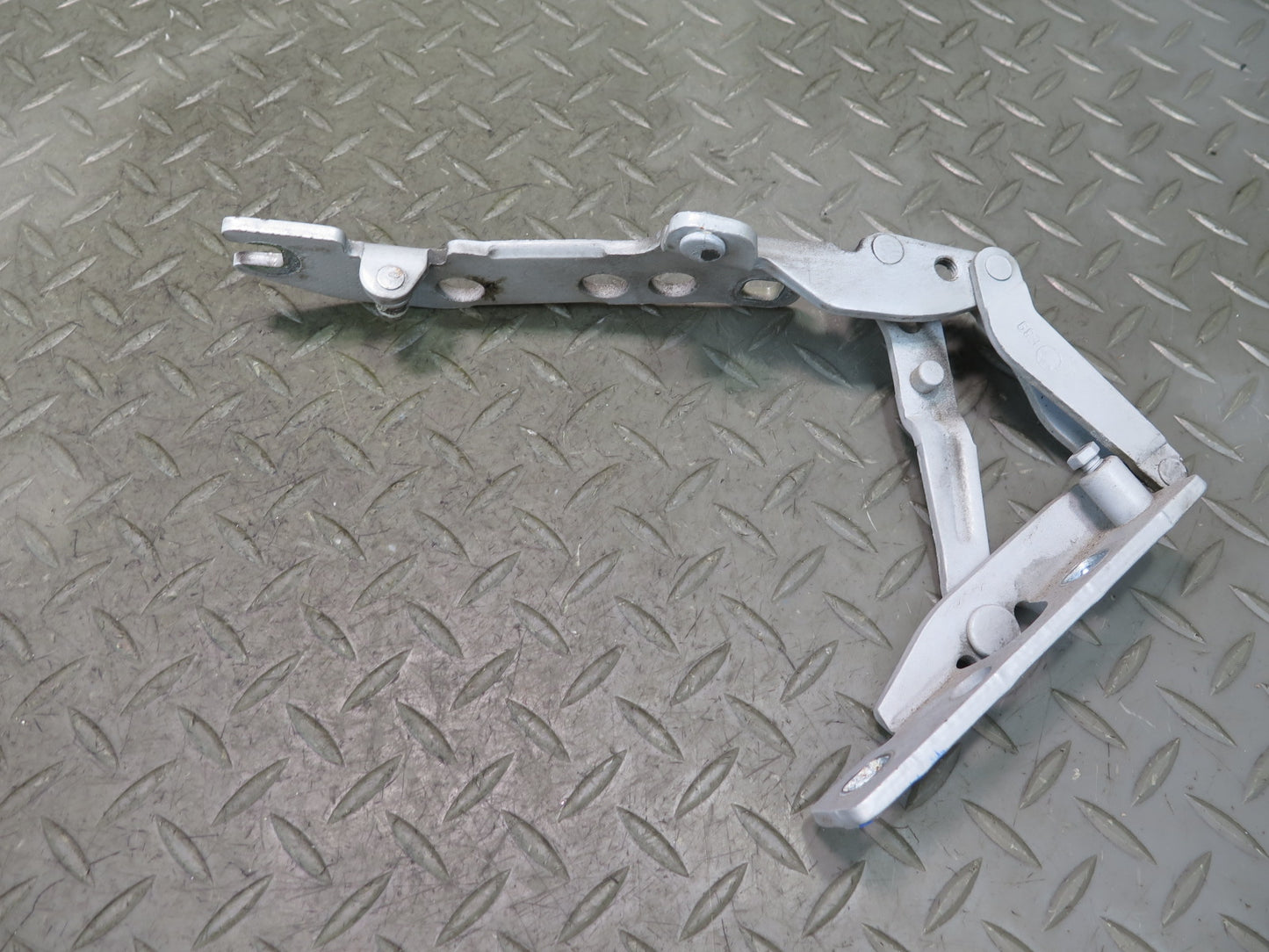 97-03 BMW E39 540ia Front Left & Right Hood Bonnet Hinge Set Silver OEM