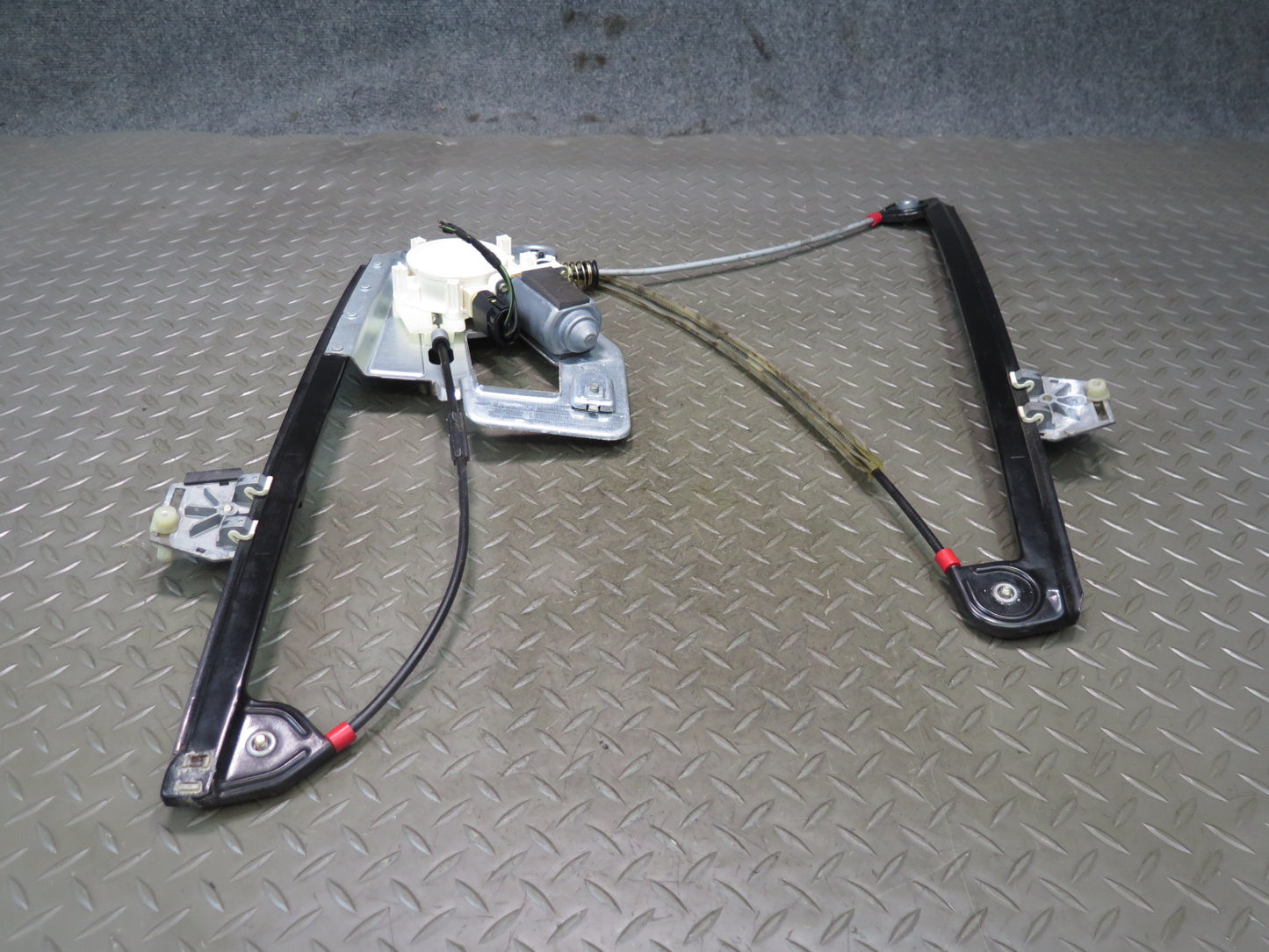 97-03 BMW E39 540ia Front Left Door Window Regulator w Motor Assembly OEM