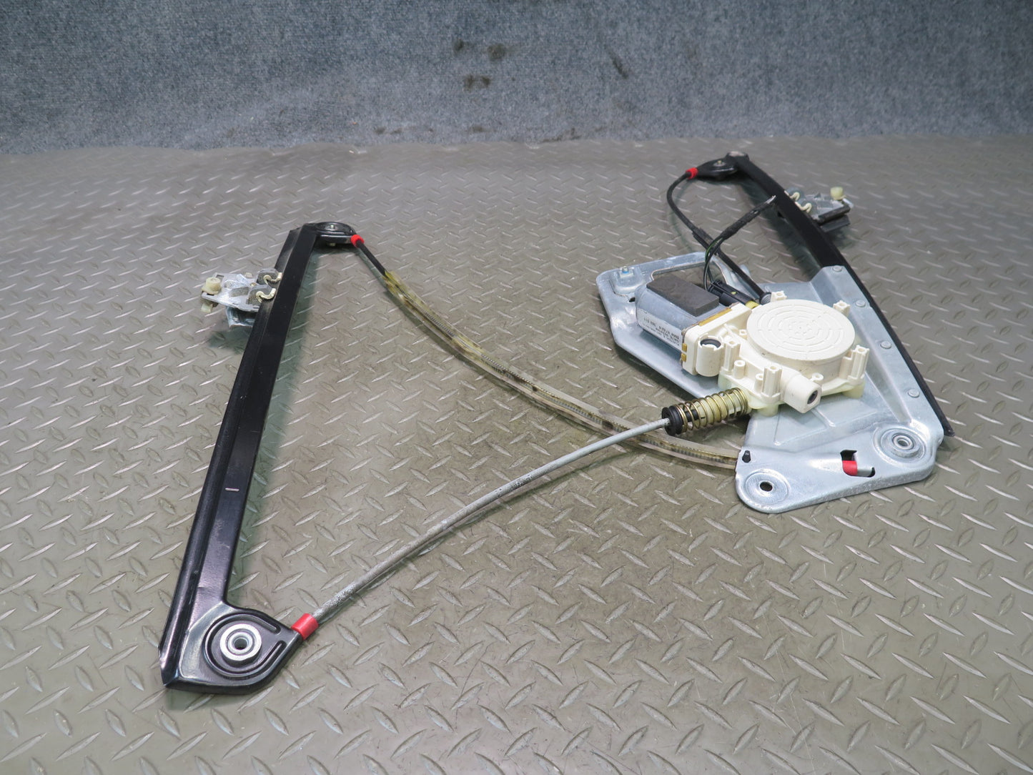 97-03 BMW E39 540ia Front Left Door Window Regulator w Motor Assembly OEM