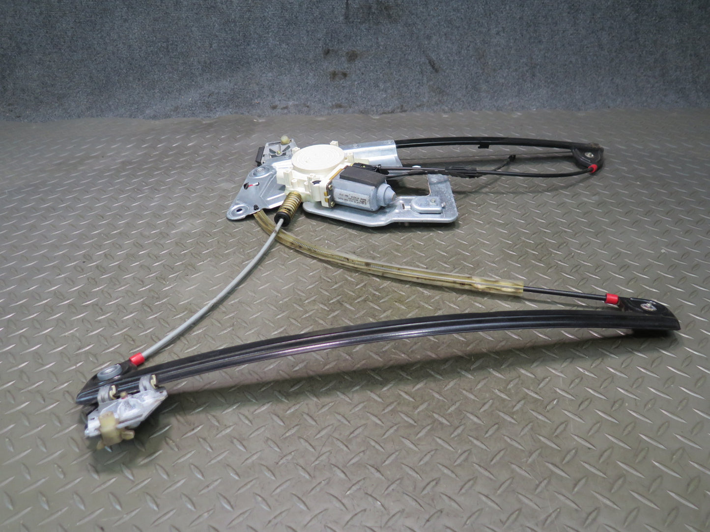 97-03 BMW E39 540ia Front Right Door Window Regulator w Motor Assembly OEM