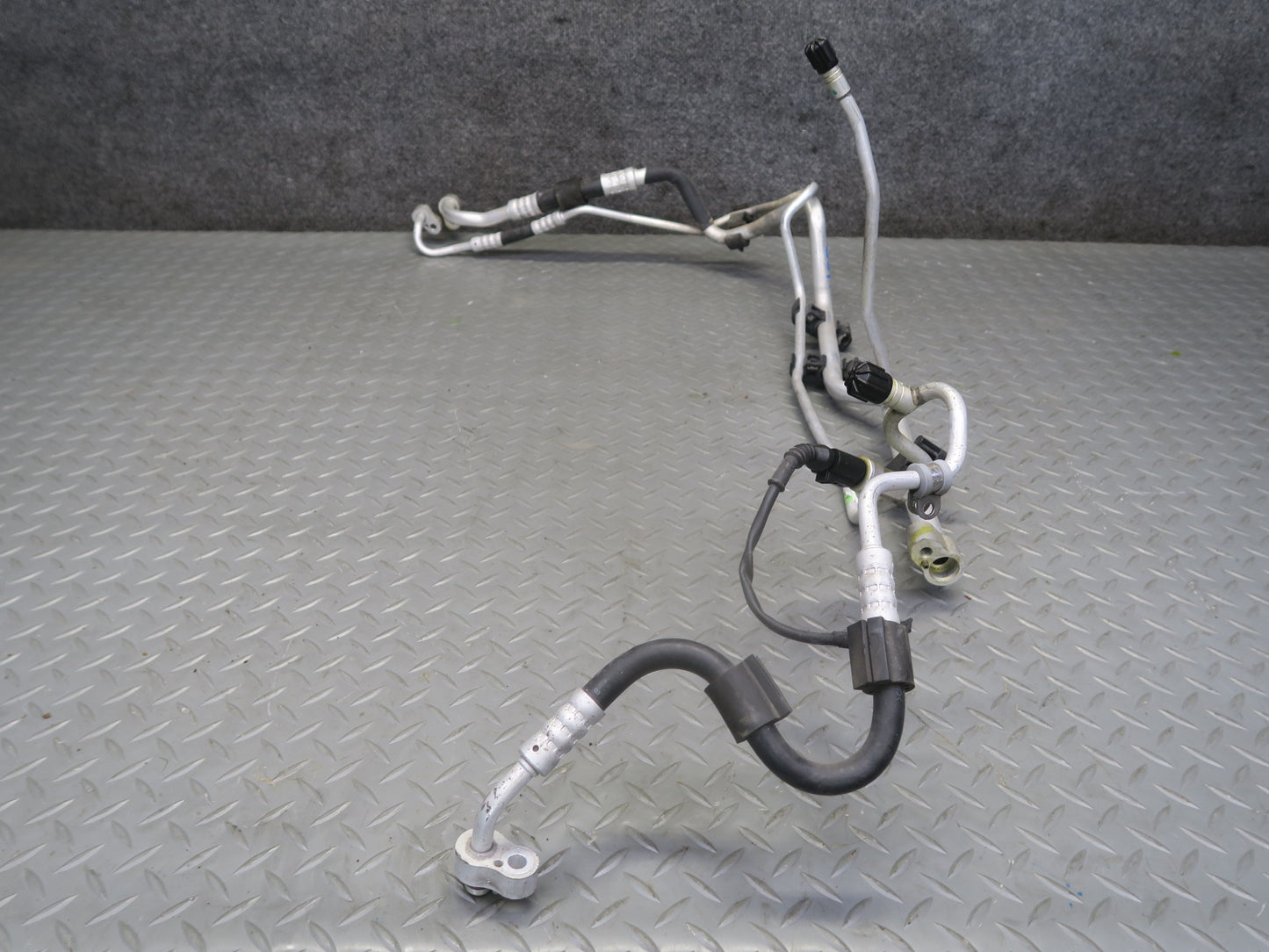 11-16 Porsche Panamera 970 3.6L A/C Air Condition Compressor Hose Pipe Line Set
