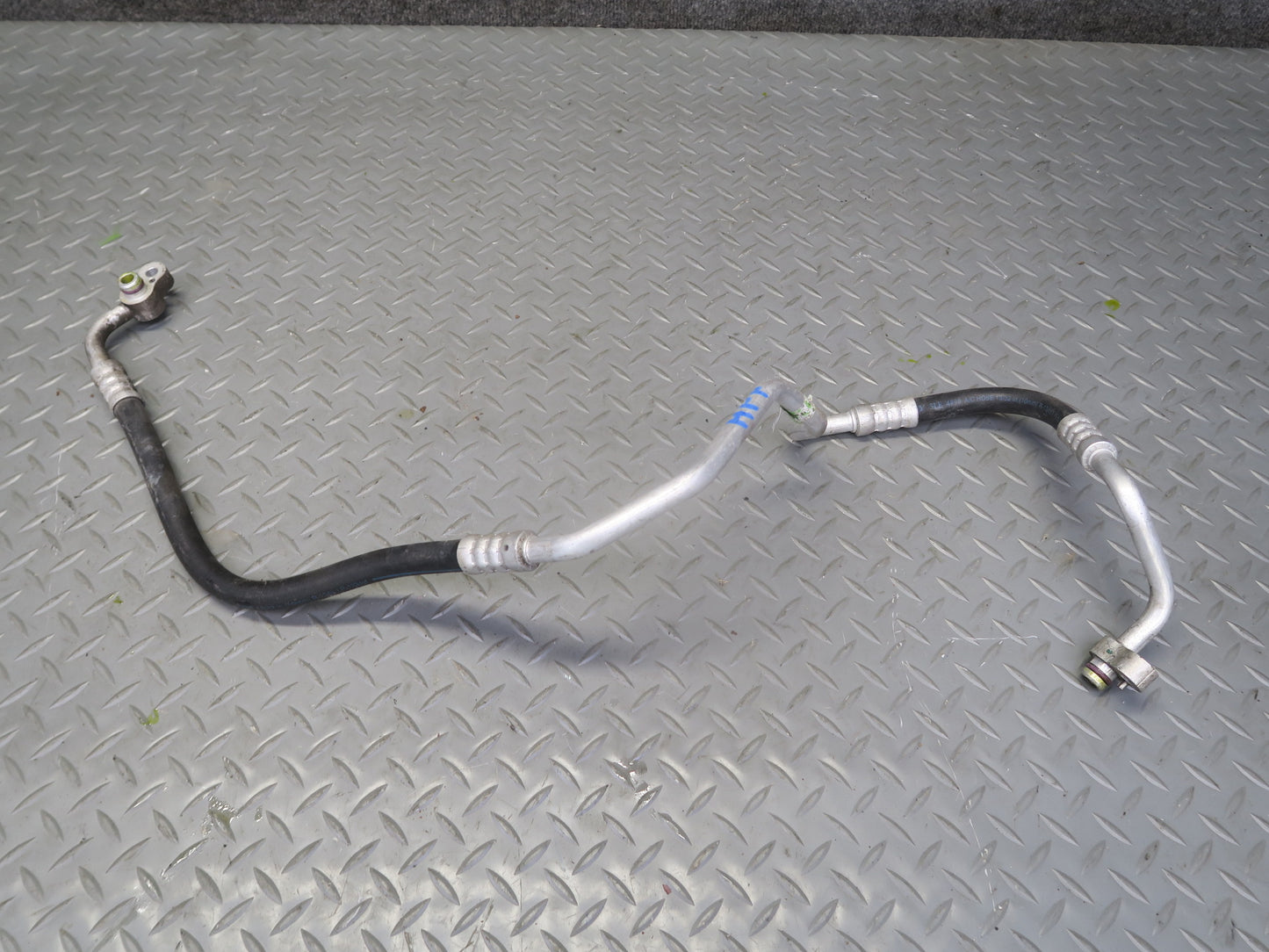 11-16 Porsche Panamera 970 3.6L A/C Air Condition Compressor Hose Pipe Line Set