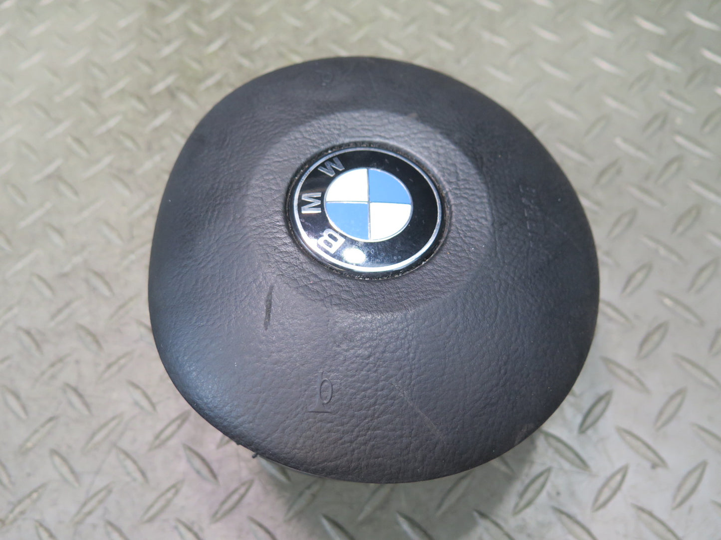 00-03 BMW E39 FRONT LEFT DRIVER SIDE STEERING WHEEL SRS AIRBAG OEM