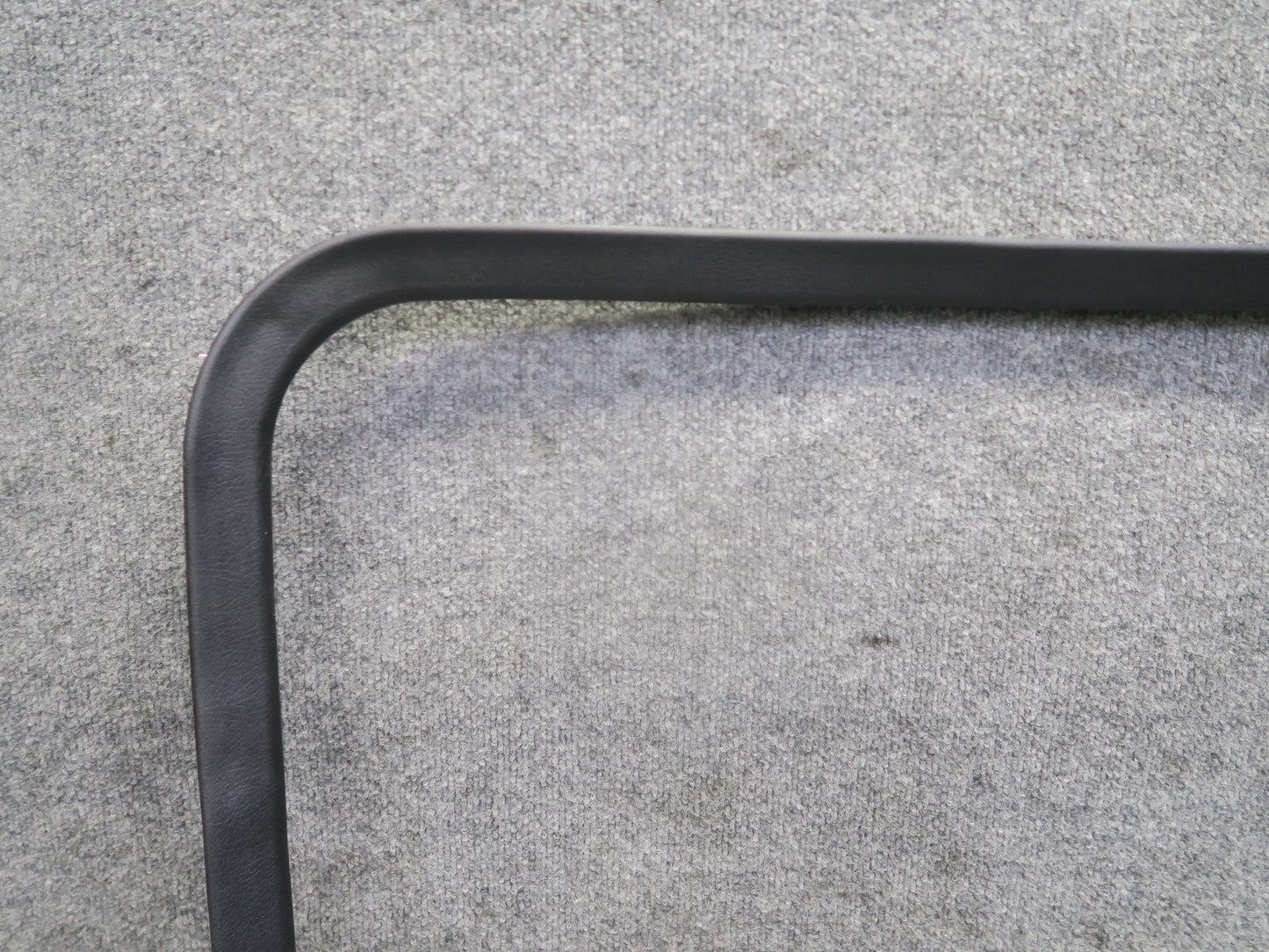 85-89 Nissan Z31 300ZX 2+2 Set of 2 Left & Right T-top Roof Rubber Seal OEM
