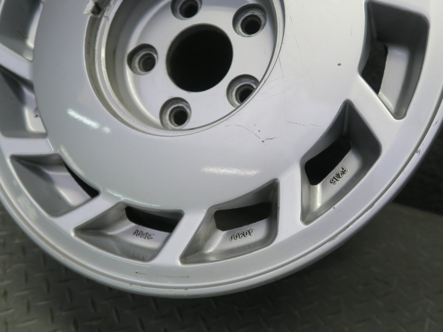 87-89 Nissan Z31 300ZX NA Set of 4 Factory R15 15" Wheel Rim 15x6.5J ET20 OEM