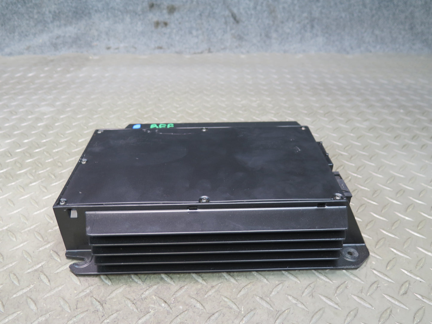 97-03 BMW E38 E53 E39 540ia TOP Hifi DSP Sound Audio AMP Amplifier 6939392 OEM