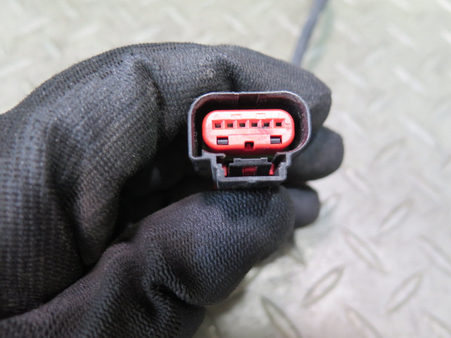 2016-2019 Tesla Model S 75D Rear Right Passenger Side Door Wiring Harness