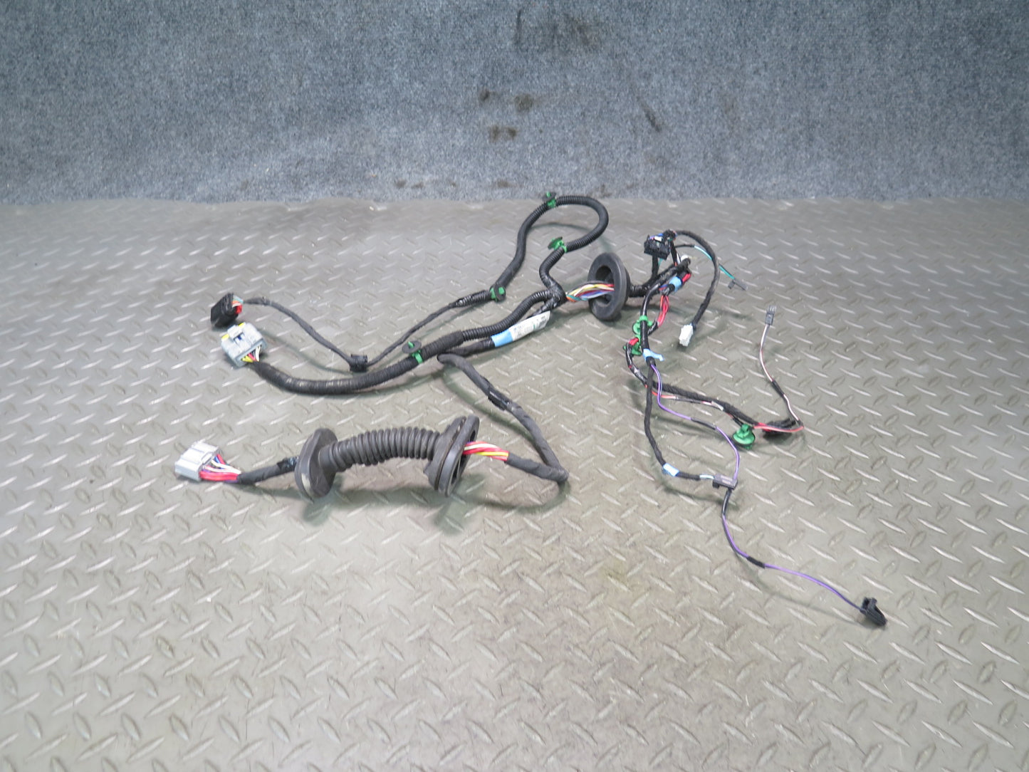 2016-2019 Tesla Model S 75D Rear Right Passenger Side Door Wiring Harness