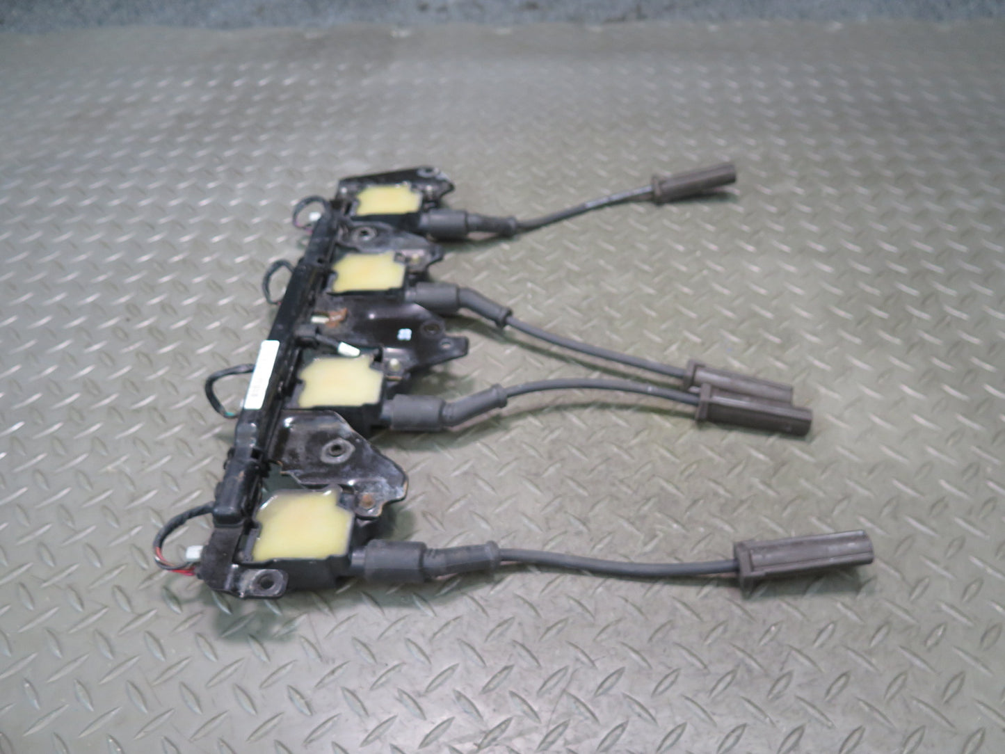 2010-2014 Cadillac Escalade 6.2L L94 Engine Motor Right Ignition Coil