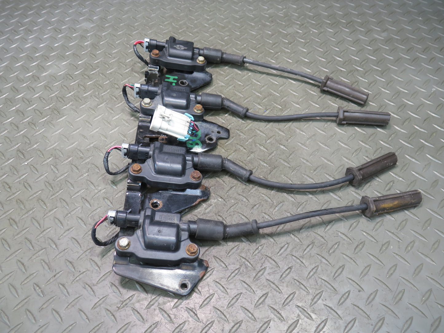 2010-2014 Cadillac Escalade 6.2L L94 Engine Motor Left Ignition Coil