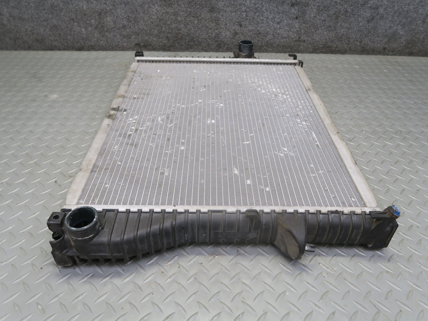 99-02 BMW E36/7 Z3 M52 M54 Engine Cooling Radiator