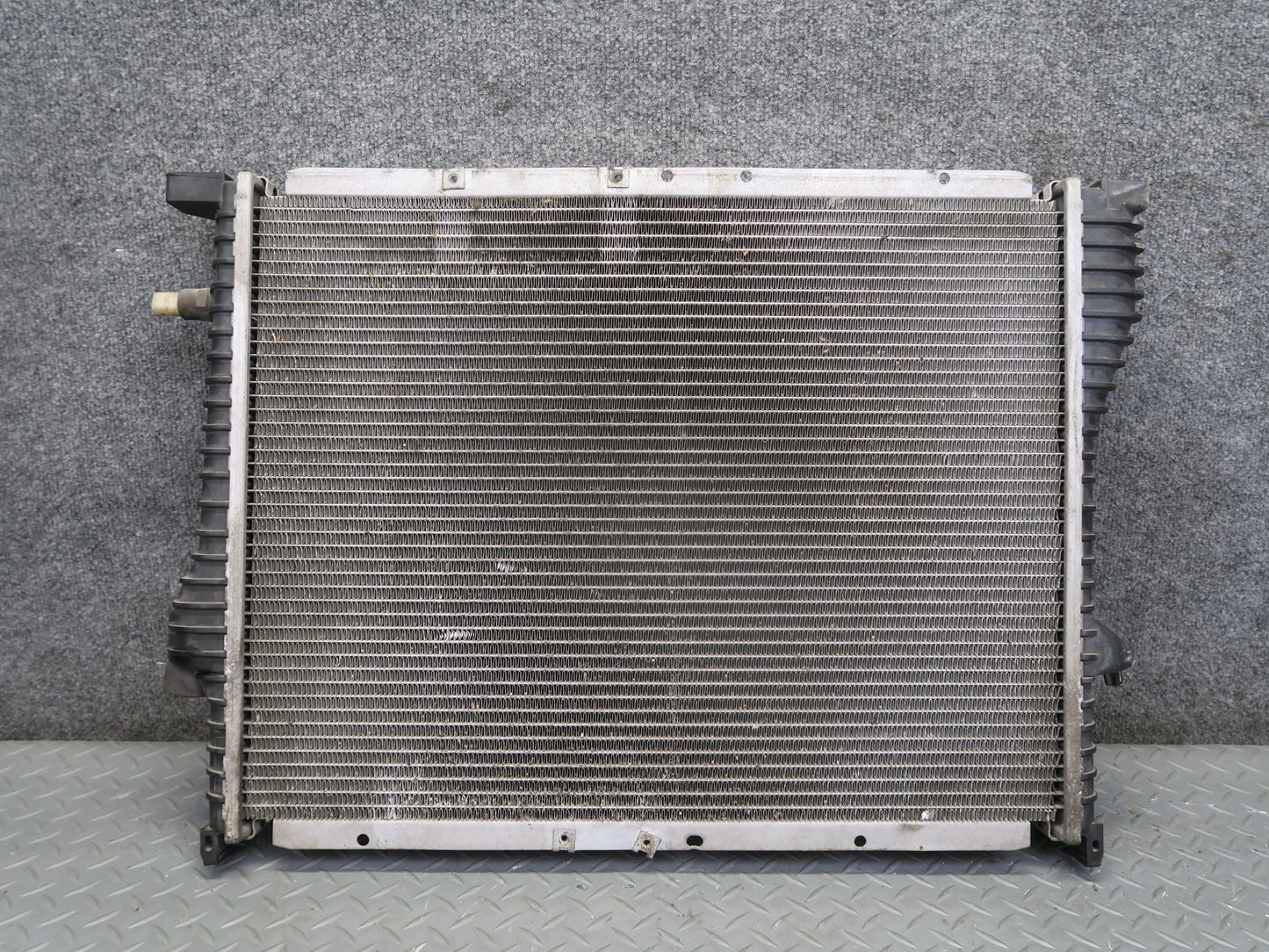 99-02 BMW E36/7 Z3 M52 M54 Engine Cooling Radiator