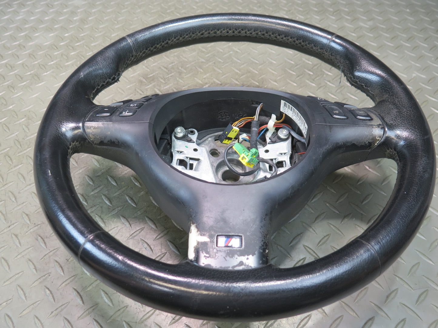 02-03 BMW E39 540ia M-sport Leather Multifunction Steering Black 2282025 OEM