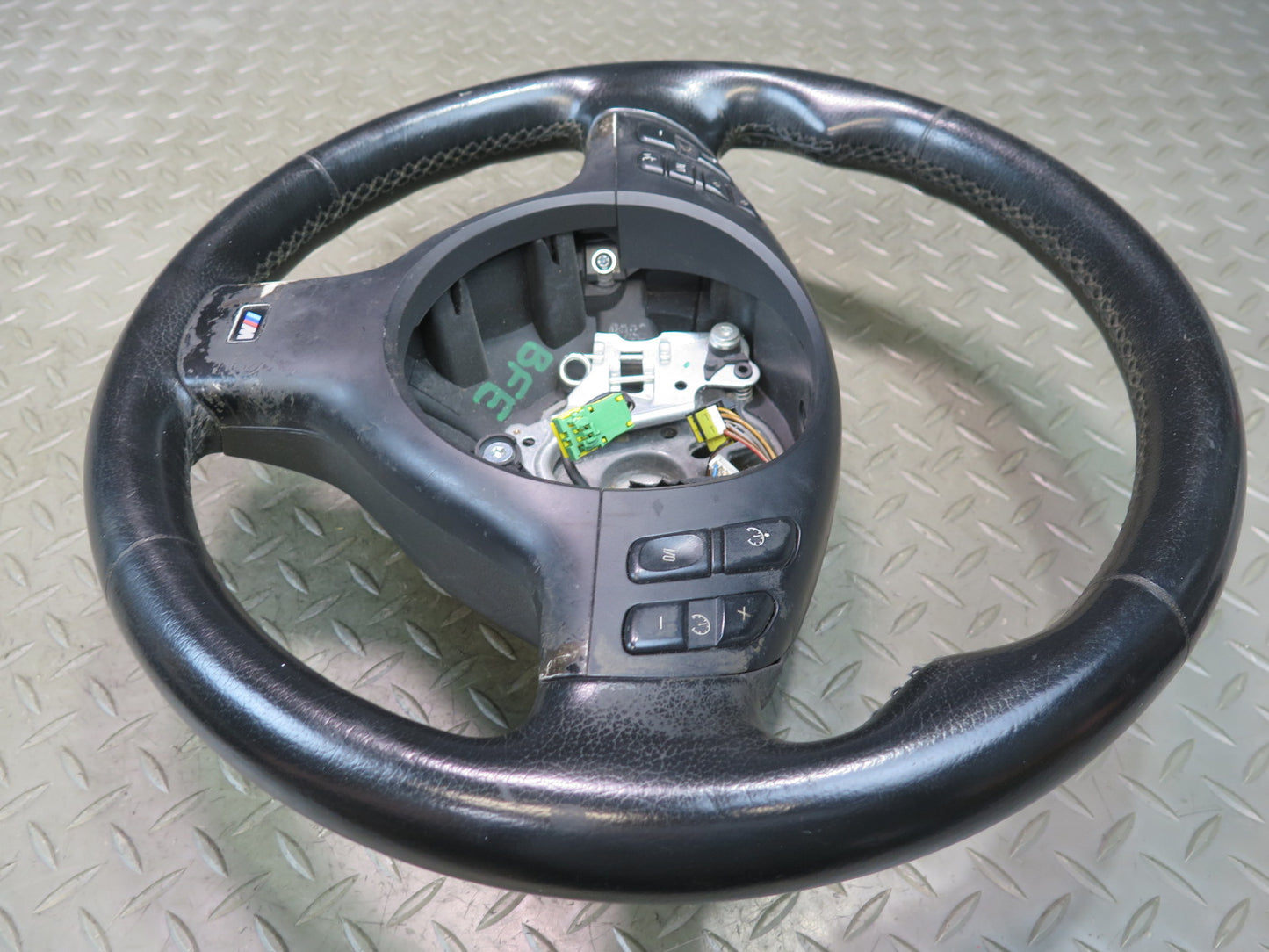 02-03 BMW E39 540ia M-sport Leather Multifunction Steering Black 2282025 OEM