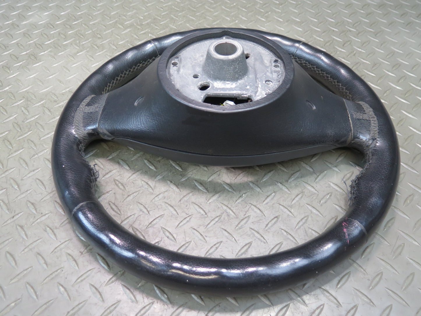 02-03 BMW E39 540ia M-sport Leather Multifunction Steering Black 2282025 OEM