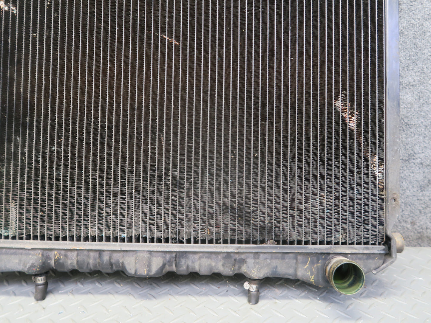 84-89 Nissan Z31 300ZX A/T NA Engine Cooling Radiator OEM