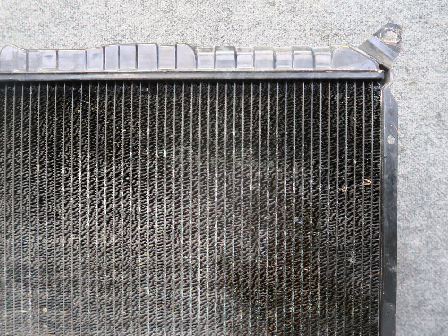 84-89 Nissan Z31 300ZX A/T NA Engine Cooling Radiator OEM