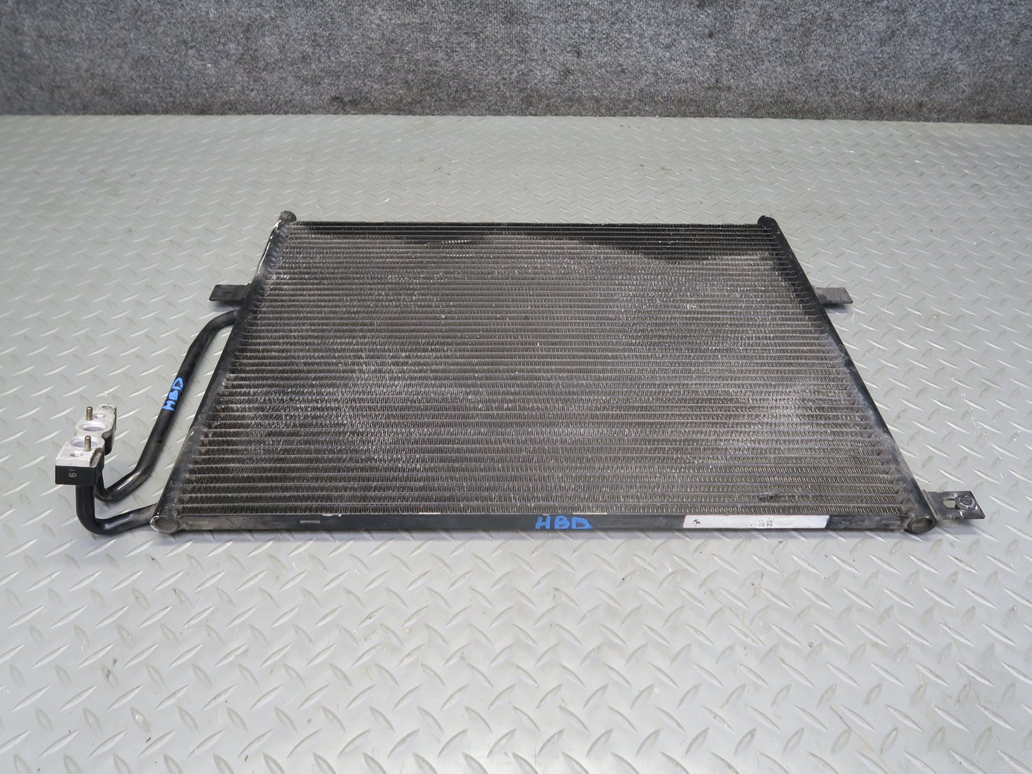 01-06 BMW E46 330ci A/C Air Condition Condenser 8377614 OEM