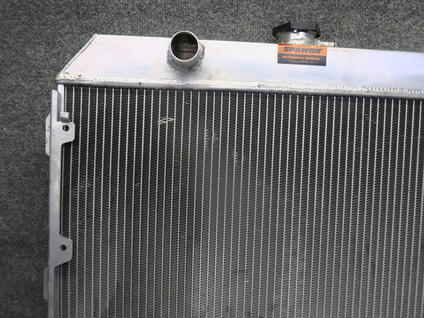 82-83 Datsun Nissan S130 280ZX NON Turbo Engine Cooling Radiator Spawon
