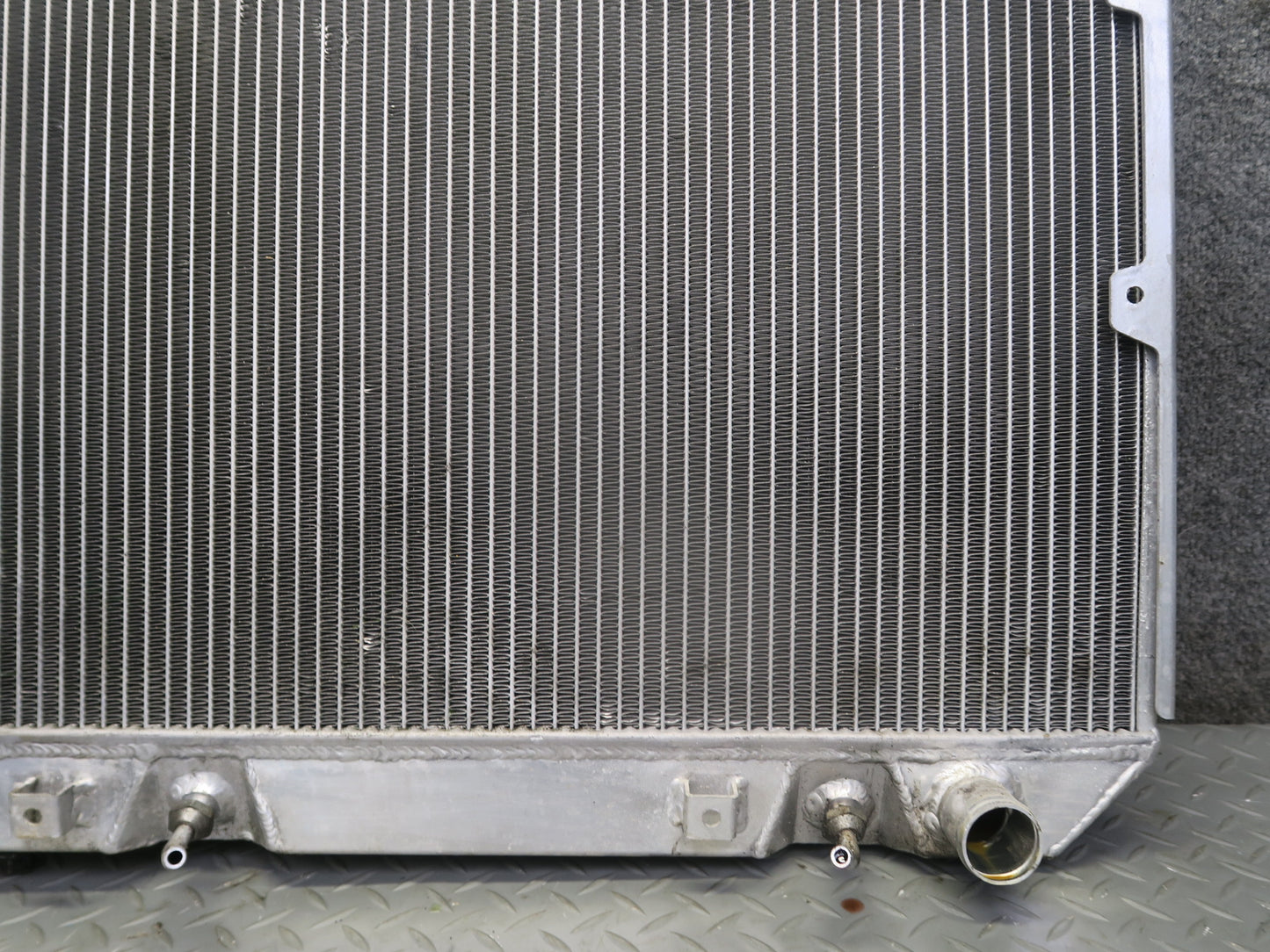 82-83 Datsun Nissan S130 280ZX NON Turbo Engine Cooling Radiator Spawon