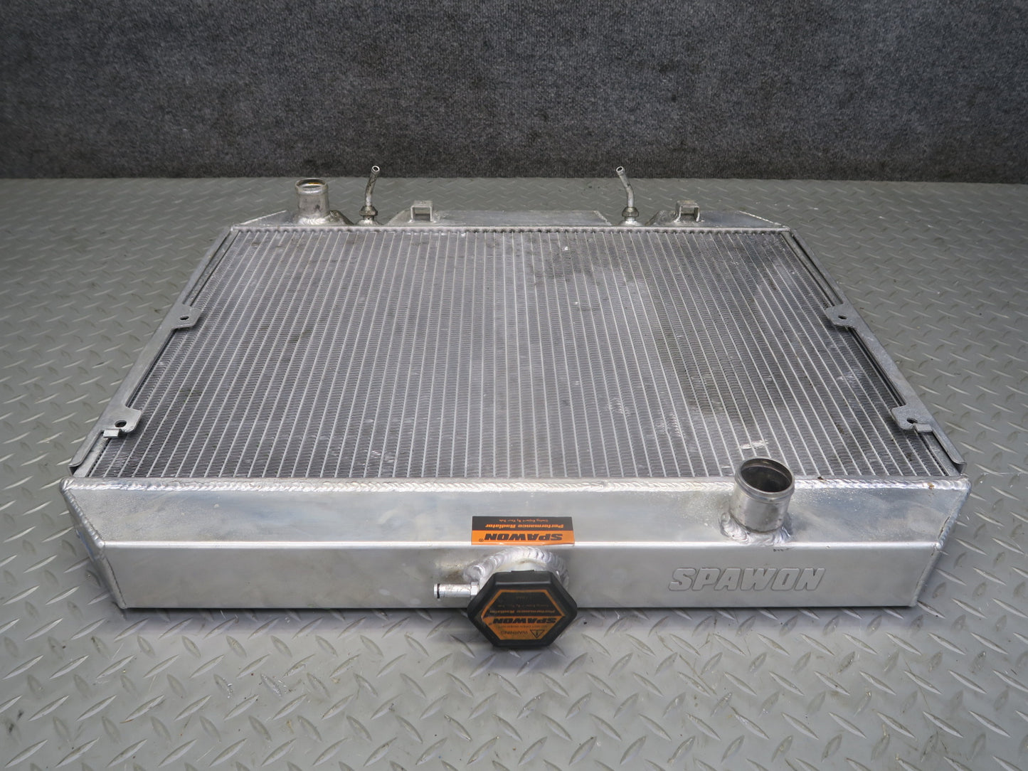 82-83 Datsun Nissan S130 280ZX NON Turbo Engine Cooling Radiator Spawon
