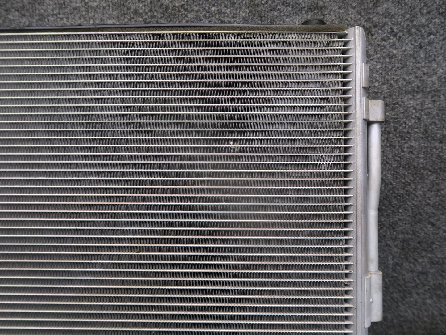 2016-2019 Tesla Model S 75D Front Left Side A/C Condenser W/ Shroud & Fan