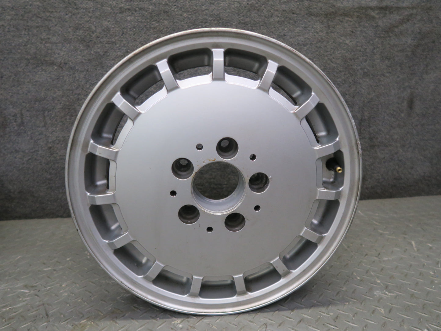 90-93 Mercedes W124 300E R15" Alloy Wheel Rim 15x6.5J ET48 1244010802 OEM
