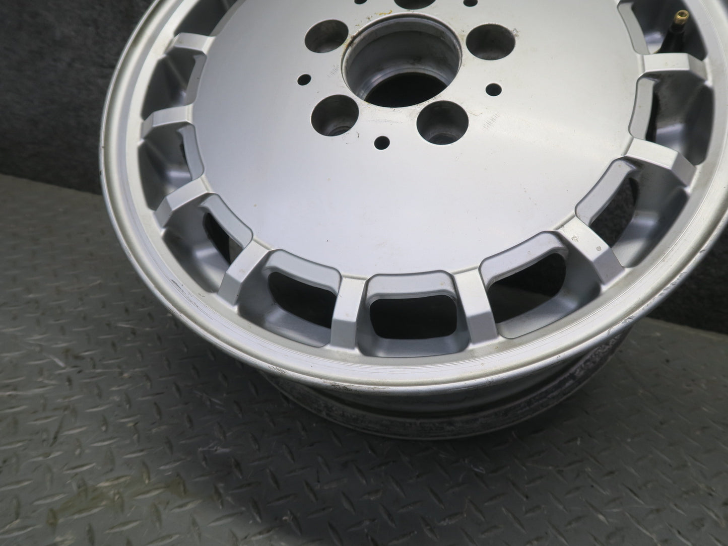 90-93 Mercedes W124 300E R15" Alloy Wheel Rim 15x6.5J ET48 1244010802 OEM
