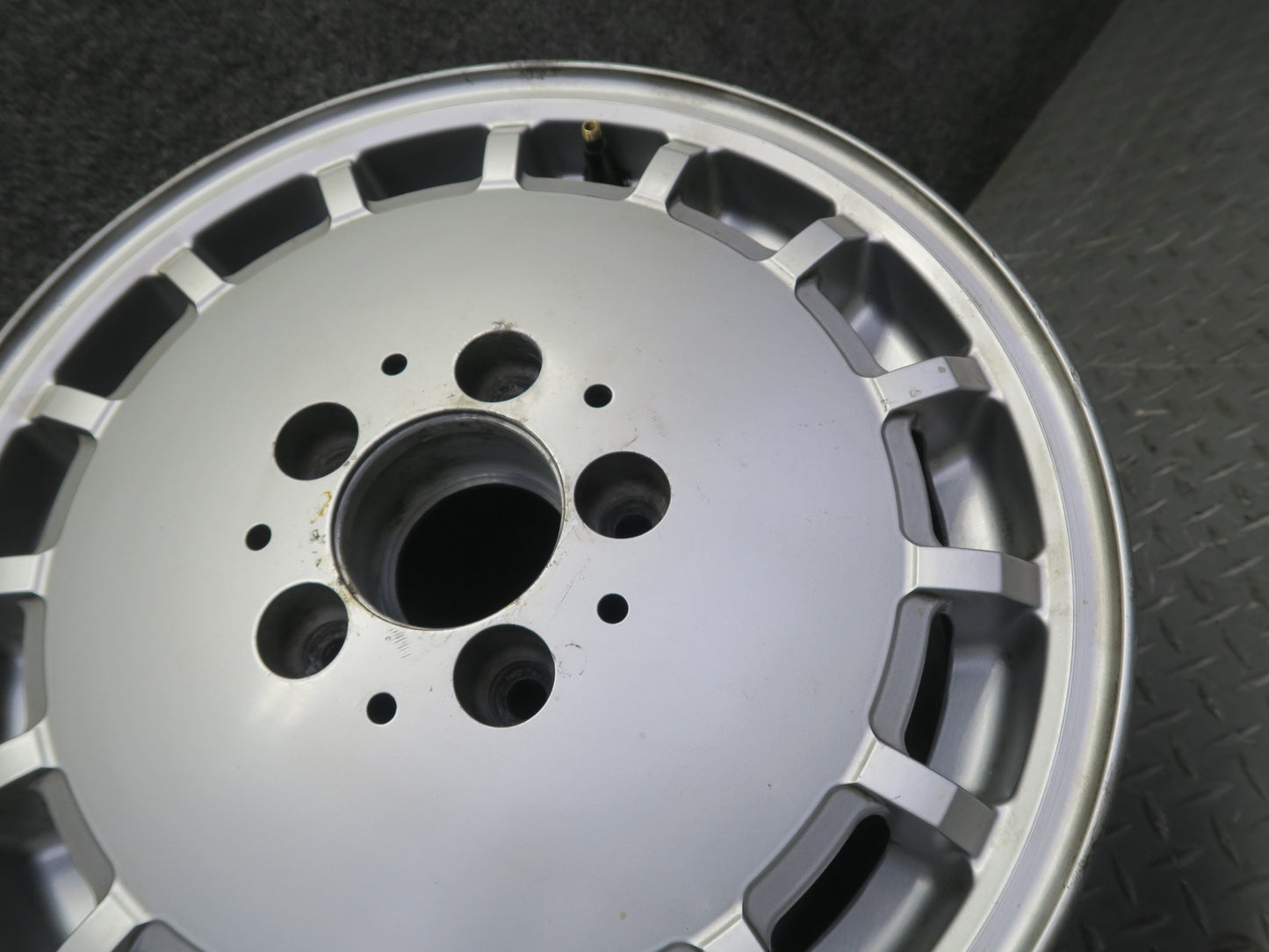 90-93 Mercedes W124 300E R15" Alloy Wheel Rim 15x6.5J ET48 1244010802 OEM