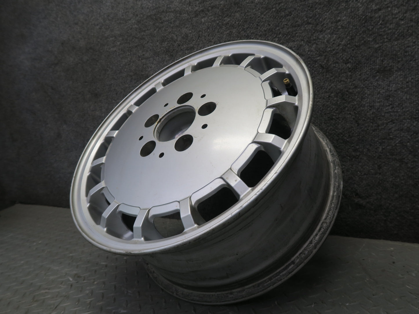 90-93 Mercedes W124 300E R15" Alloy Wheel Rim 15x6.5J ET48 1244010802 OEM